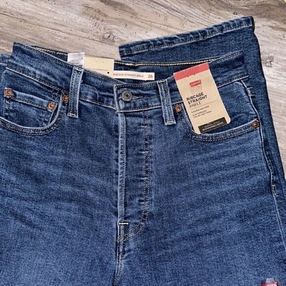 NWT LEVI’S RIBCAGE STRAIGHT ANKLE WOMEN'S JEANS sz 26 x 27 - Picture 5 of 10